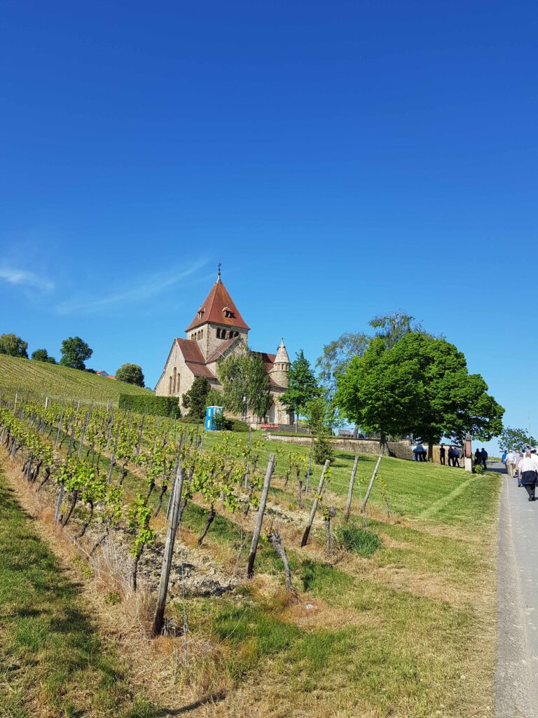 Ein Foto der Kapelle in Gau-Bickelheim, Sehenswürdigkeiten Rheinhessen - Rheinland-Pfalz